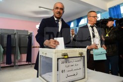 نور الدين بدوي يؤدي واجبه الانتخابي بالعاصمة