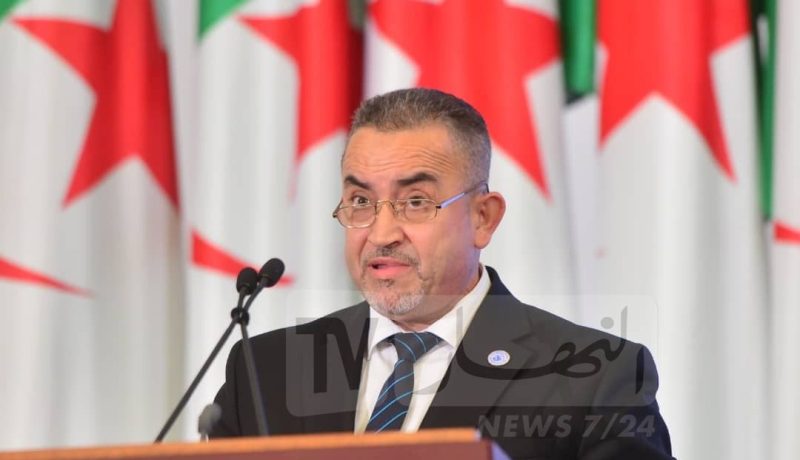 أرزقي براقي: أملي كبير في مشاركة الجميع في الإستفتاء حول الدستور وإنجاحه