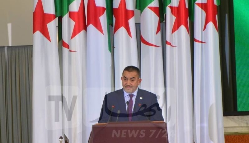 أرزقي براقي: الماء والإقتصاد الأزرق أولوية الحكومة