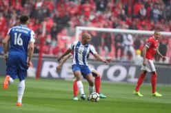 براهيمي يقود بورتو للفوز على بنفيكا وتصدر الدوري البرتغالي