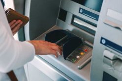 وزارة البريد: سحب 580 مليار دج خلال الشهرين الأخيرين