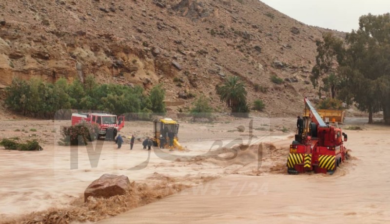وفاة طفل وإنقاذ 4 أشخاص جرفتهم مياه وادي السدوري في بسكرة