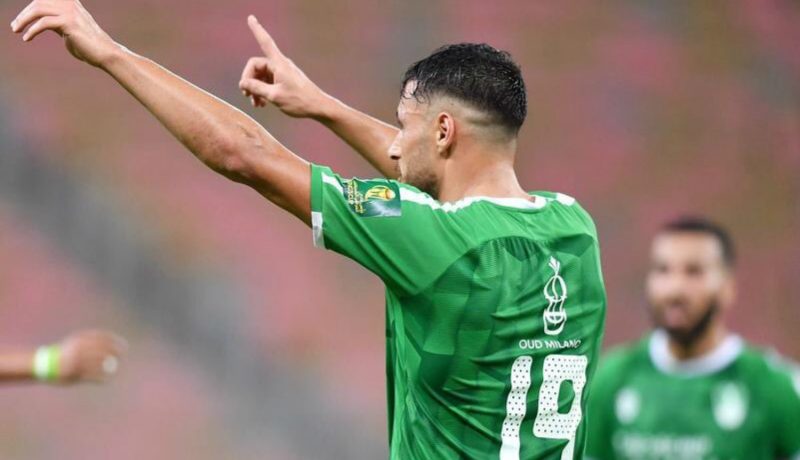 مدرب الأهلي السعودي: “بلايلي مضرب عن العودة للفريق” !