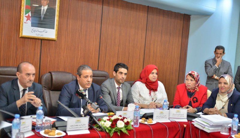 بلجود يعرض ميزانية وزارة السكن أمام لجنة المالية بالبرلمان