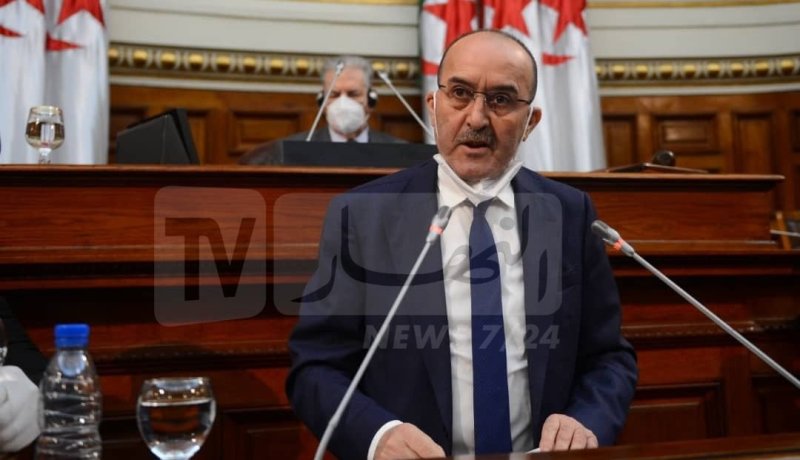 وزير الداخلية.. 132 سيارة تضررت وسنقدم كل الدعم للمناطق المتضررة من فيضانات المدية
