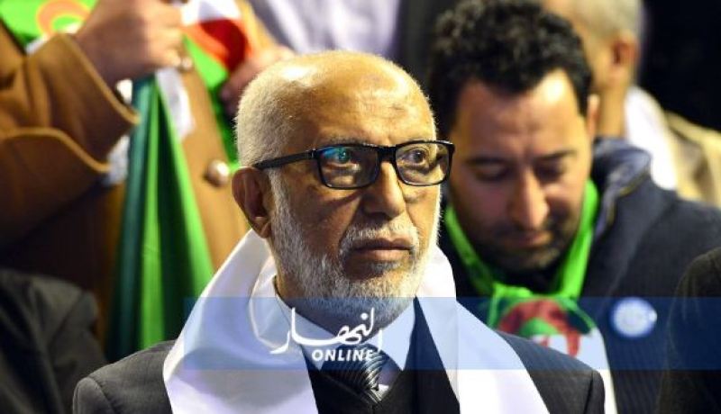 بلخادم: “لا تحشروني في أزمة البرلمان”