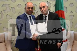 بلهادي عيسى يودع ملف ترشحه رسميا للانتخابات 12 ديسمبر