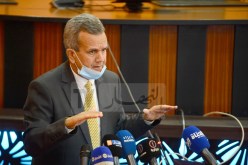 بن بوزيد: أزيد من 4 ملايين جرعة من لقاح كورونا ستصلنا هذا الشهر