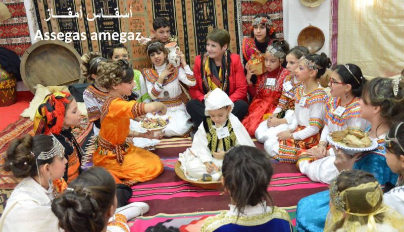 بن غبريت تحتفل بـ”يناير” وتهنئ الجزائريين