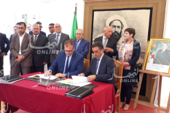 بن غبريت تبرم 3 اتفاقيات للإرتقاء بالصحة المدرسية والتربية البيئية