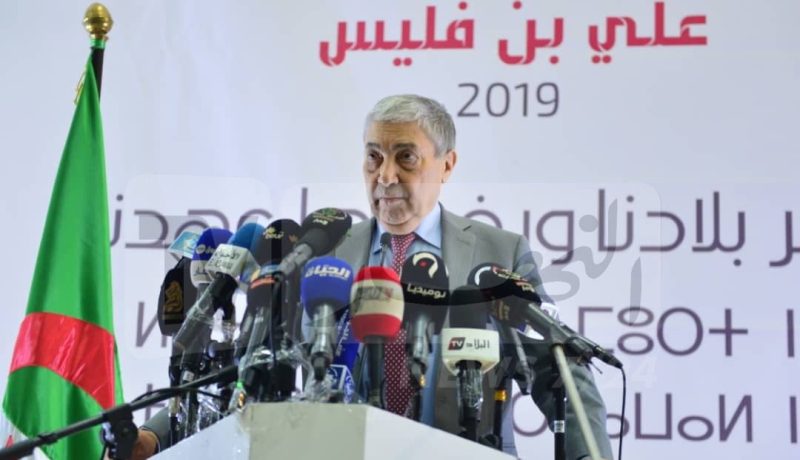 بن فليس من سيدي بلعباس: “جئتكم بمشروع مدروس منذ 10 سنوات لتطوير البلاد”