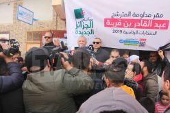 بالصور.. حشود تستقبل المترشح عبد القادر بن قرينة في قرية بوعلام بالبيض