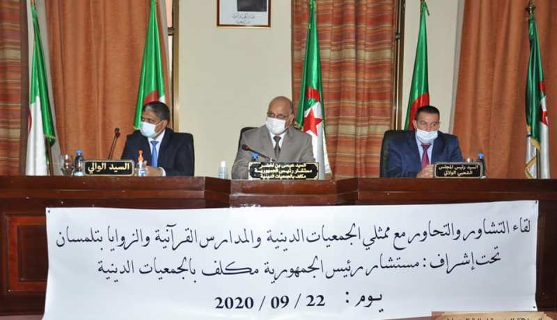 بن لخضر ينوه من تلمسان بدور الأئمة والجمعيات الدينية في تهذيب الأخلاق