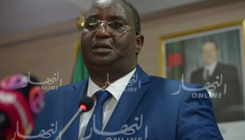 بن مسعود: فتح بوابة إلكترونية من أجل الترويج للوجهة السياحية للجزائر