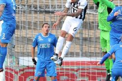 بن ناصر يواصل التألّق ويقود “أمبولي” لصدارة البطولة