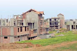 108 بناء دون رخصة وإزالة 8 مفرغات عشوائية بالعاصمة