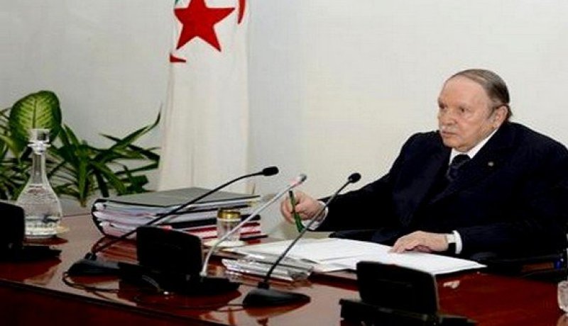 مجلس الوزراء يصادق على مخطط عمل الحكومة وعدة مشاريع قوانين