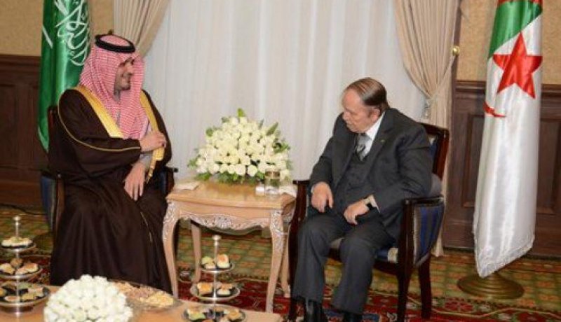 الرئيس بوتفليقة يستقبل وزير الداخلية السعودي