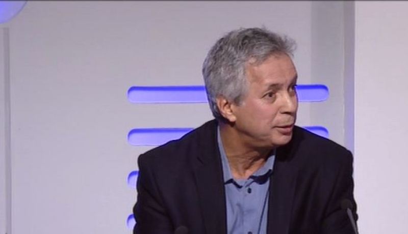 الهداف التاريخي للمولودية:”أتعجب كيف ترك قاسي السعيد منصوري يرحل”