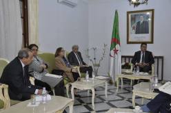 بالصور.. بوشارب يعين لجنة لمتابعة عملية التوقيعات لصالح عبد العزيز بوتفليقة