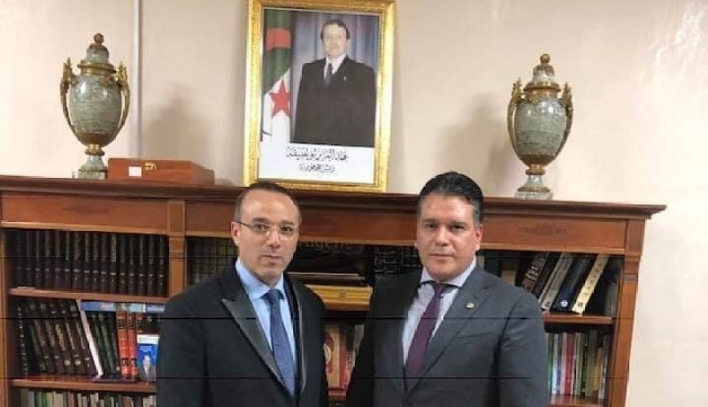 بوشارب يستقبل بن زعيم عبد الوهاب بعد قرار إعادته للأفلان