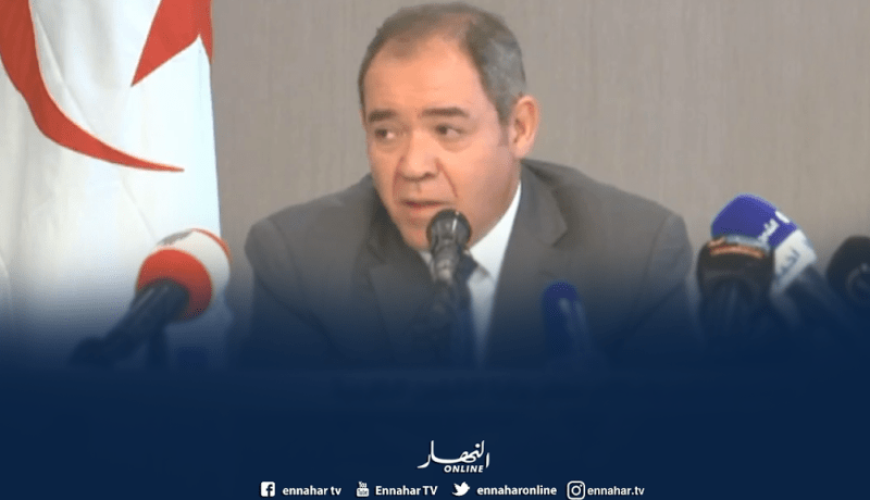 بوقادوم يستقبل سفير فيتنام الجديد بالجزائر