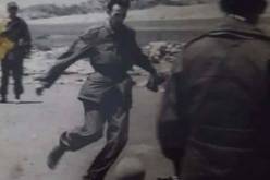 صورة نادرة… الرئيس هواري بومدين يلعب كرة القدم