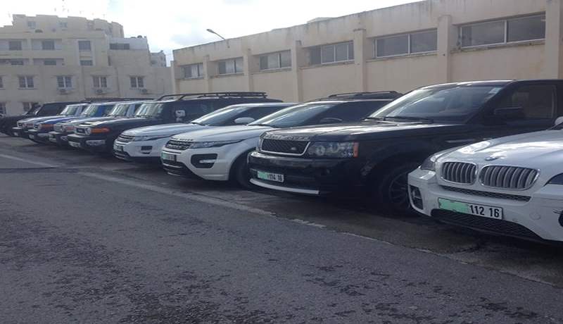 فتاة تقود عصابة مختّصة في سرقة السيارات الفخمة في تلمسان!