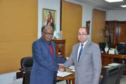 بالصور.. إبراهيم بومزار يستقبل الوزيران الأسبقان طاهر علان وحميد بصالح