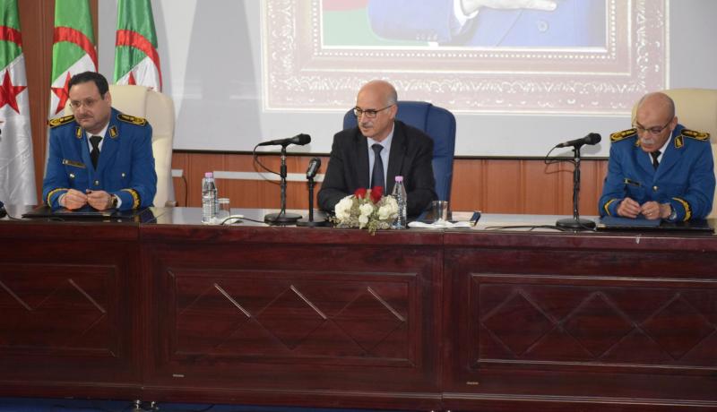 بوهدبة يشرف على تنصيب مراقب الشرطة مصطفى بن عيني مفتشا جهويا لشرطة الوسط