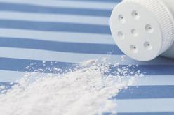 حذار.. مسحوق “تالك” في الأسواق يسببّ السرطان!!