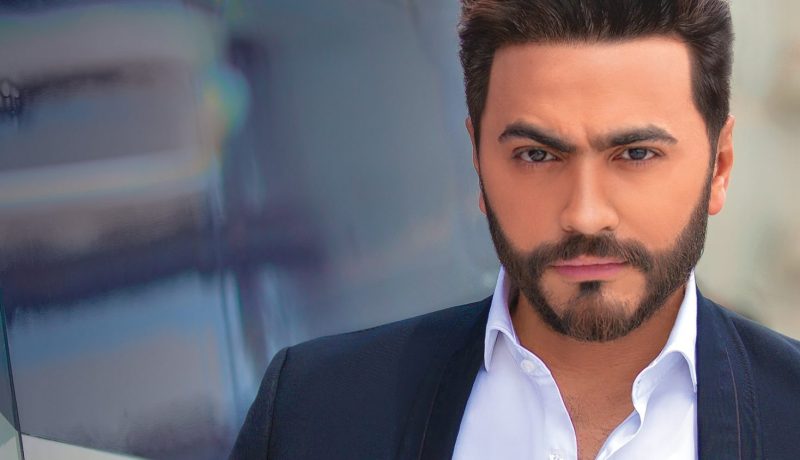 تامر حسني ينفي خضوعه لعملية تجميل