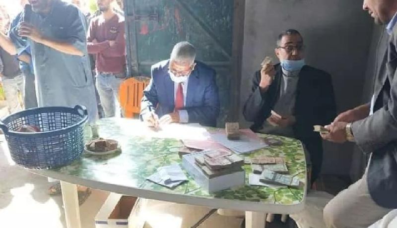 بالصور.. جمع تبرعات بقيمة 132 مليون سنتيم و49 رأس غنم للفلاح الذي ذبحت ماشيته بالمسيلة