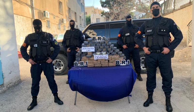 تبسة: تفكيك شبكة دولية لتهريب المخدرات مع حجز 66 كلغ تحمل علامة كوفيد_19