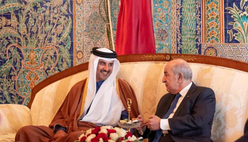 رئيس الجمهورية يتلقى مكالمة هاتفية من أمير دولة قطر