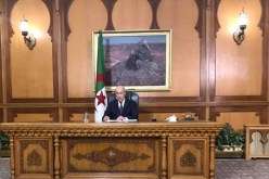 الرئيس تبون يعقد اجتماعا وزاريا بتقنية التواصل عن بعد