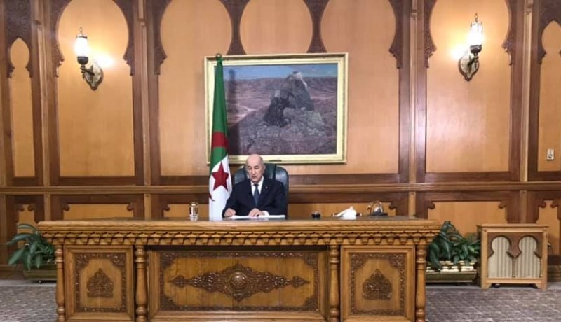 الرئيس تبون يعقد اجتماعا وزاريا بتقنية التواصل عن بعد