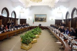 الاستماع للمواطنين والحفاظ على المال العام ومحاربة البيروقراطية.. هذه هي تعليمات الرئيس تبون للوزراء