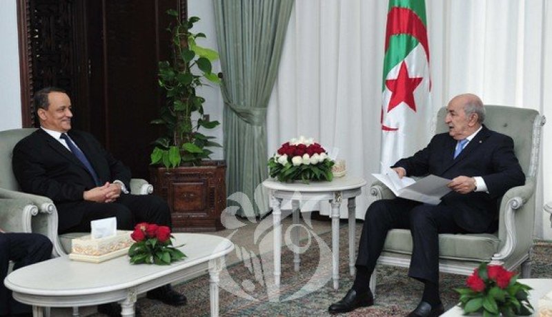 الرئيس تبون يدعو نظيره الموريتاني محمد ولد الشيخ الغزواني لزيارة الجزائر