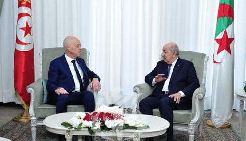 الرئيس تبون يؤكد لنظيره التونسي ارسال 250 ألف جرعة لقاح