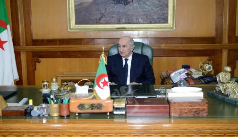 الرئيس تبون يدخل قصر الرئاسة ويباشر مهامه رسميا رئيسا للجمهورية