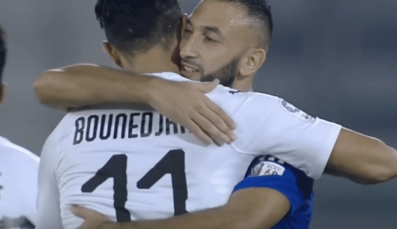 عناق “بونجاح-بلحاج” يصنع الحدث في قطر