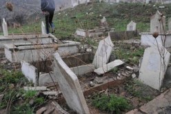 مجهولون يخرّبون قبور 20 شهيدا في معسكر