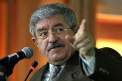 أويحيى يرد على الذين ينادون بتدخل الجيش