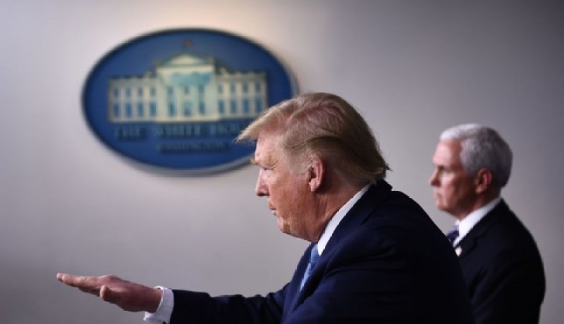 ترامب يأمر القوات البحرية الأمريكية بتدمير السفن الحربية الإيرانية