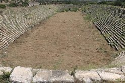 العثور على تذاكر عمرها ألفي سنة بملعب افروديسياس الأثري في تركيا