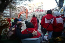 زلزال إزمير.. إرتفاع عدد الضحايا إلى 51 حالة وفاة و896 جريحا