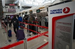 سفارة تركيا في الجزائر: الشروع في حجز تذاكر رحلات إجلاء الرعايا بمكتب مطار الجزائر الدولي