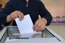 حشو صندوق بـ20 ورقة تصويت بمكتب “ميسوم رمضان” في بشار