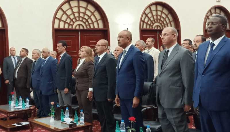 الحكومة تفوض تسيير المرفق العام للجماعات الإقليمية